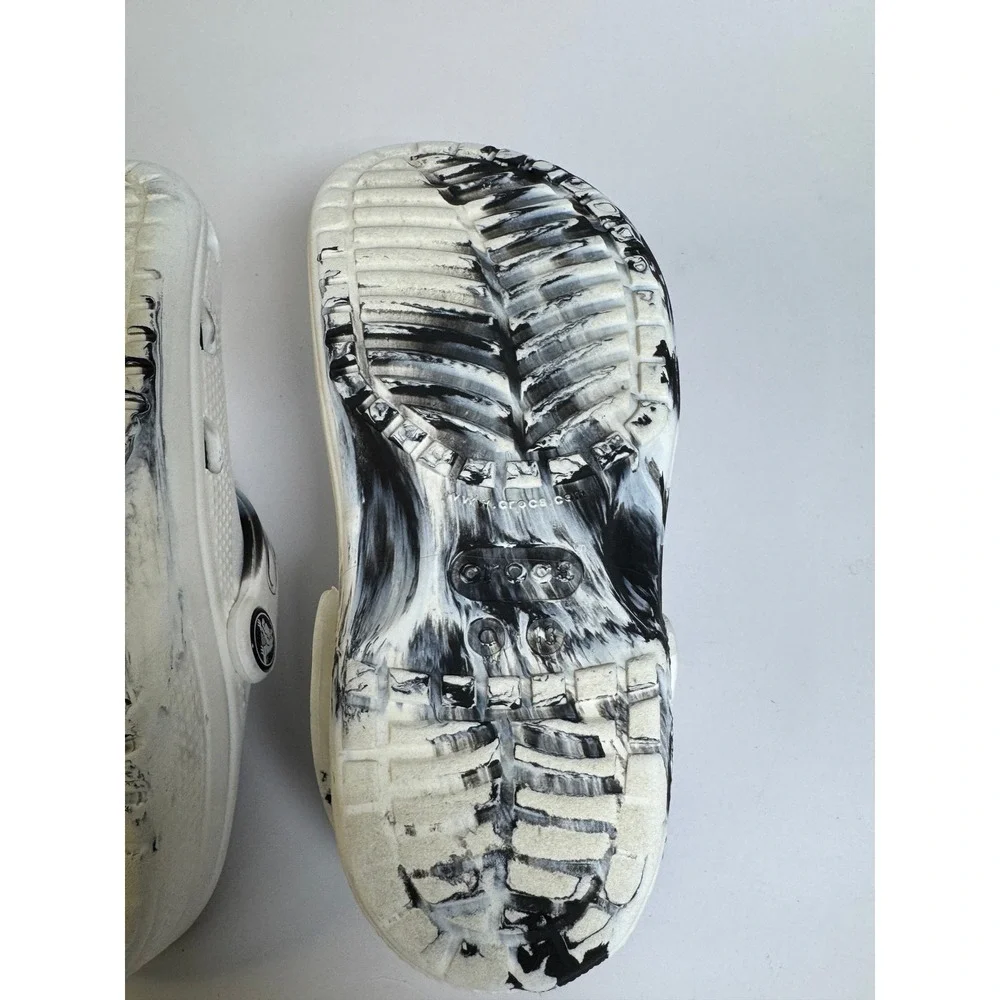 CROCS classic marbled